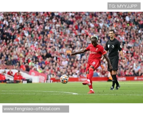 英超激战曼联与巴萨鏖战至平局点球大战精彩瞬间引爆全场