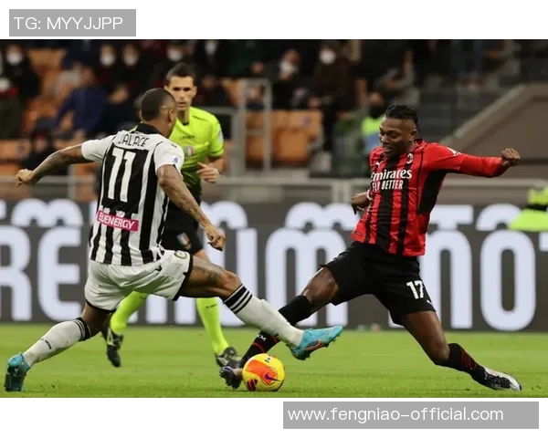 足总杯波尔图与AC米兰战平争议判罚引发全场热议与球迷不满