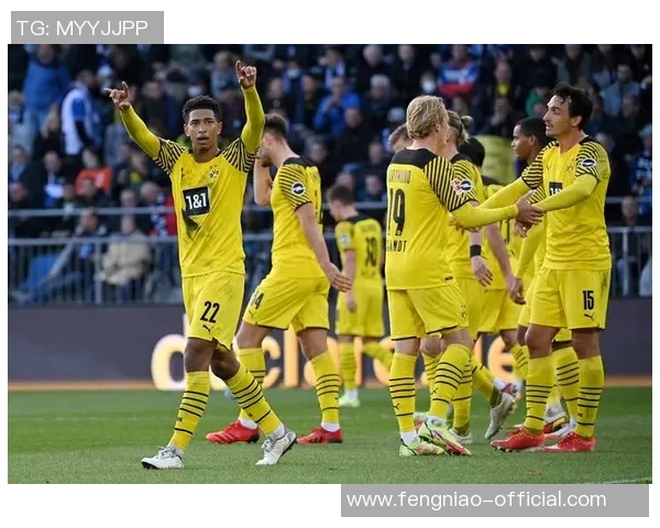 德甲激战：多特蒙德逆转阿森纳乌龙球成比赛转折点解析