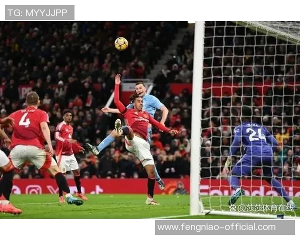 世界杯惊现冷门尤文图斯与曼联激战成平局引发转会热议